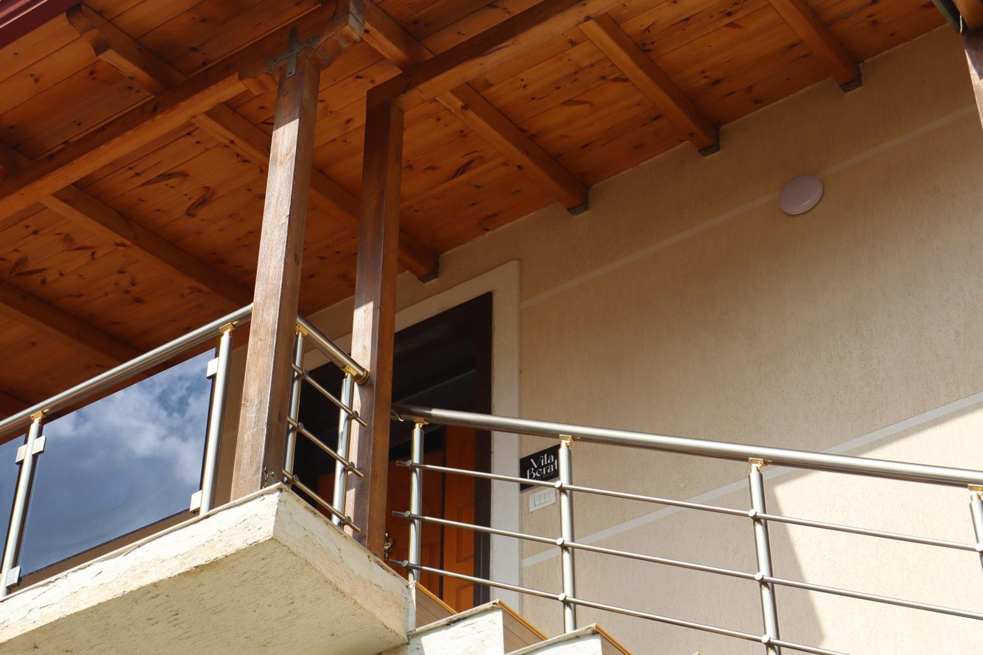 Villa Berat Exterior photo